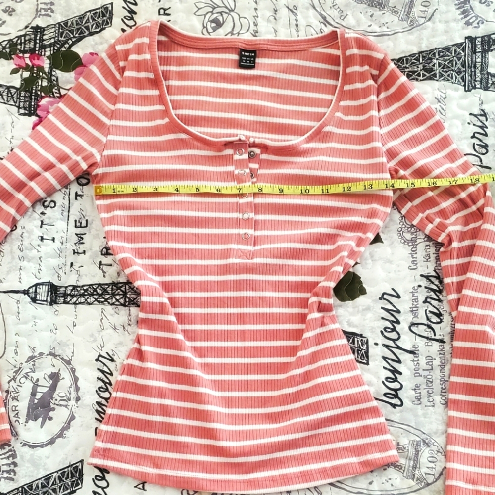 BNWT Long-sleeved soft pink 💗 & white striped 👕 T-shirt. Still in bag.